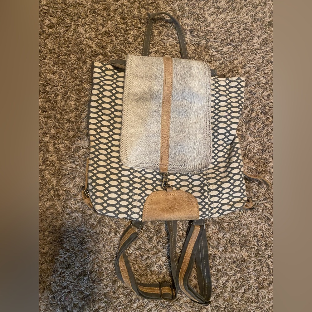Myra bag
